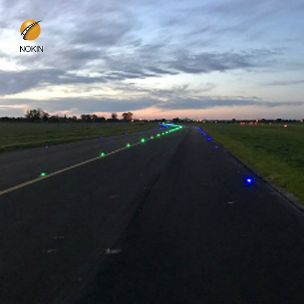 Solar Cat Eyes Road Stud Synchronous Flashing For Airport